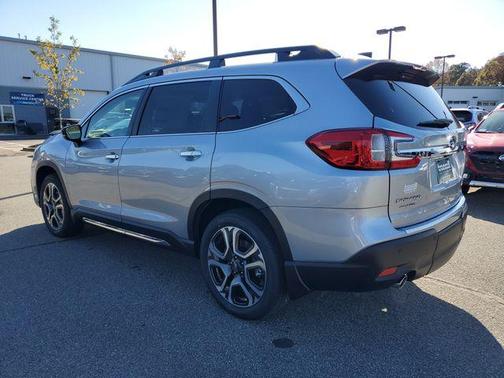 2025 Subaru Ascent Touring 7-Passenger