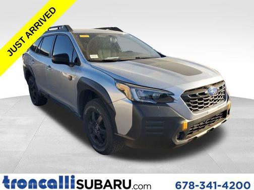 Ice Silver Metallic 2023 Subaru Outback Wilderness