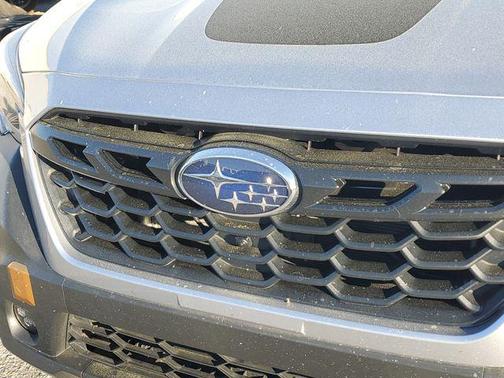 Ice Silver Metallic 2023 Subaru Outback Wilderness