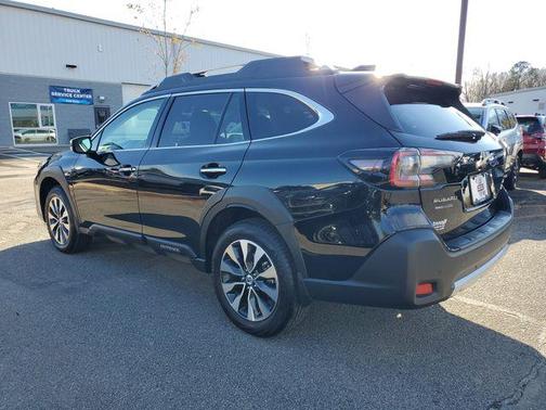 2025 Subaru Outback Touring