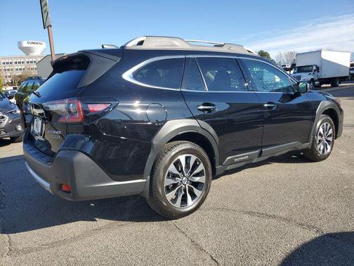 2025 Subaru Outback Touring