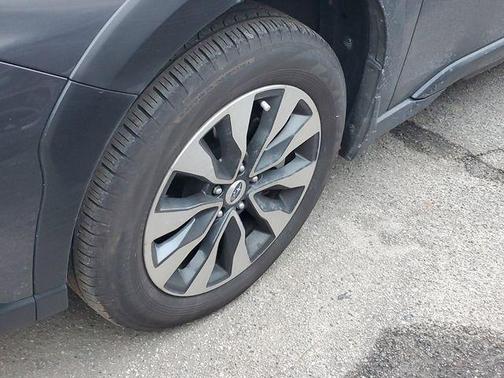 2023 Subaru Outback Touring