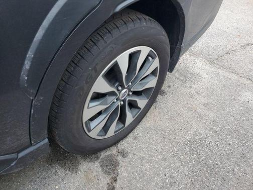 2023 Subaru Outback Touring