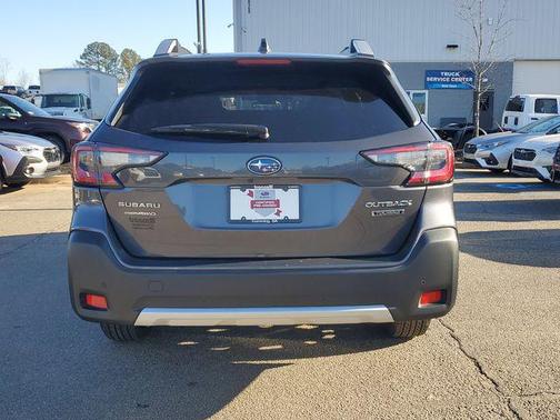 2023 Subaru Outback Touring