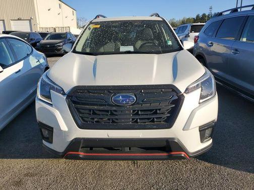 Crystal White Pearl 2023 Subaru Forester Sport