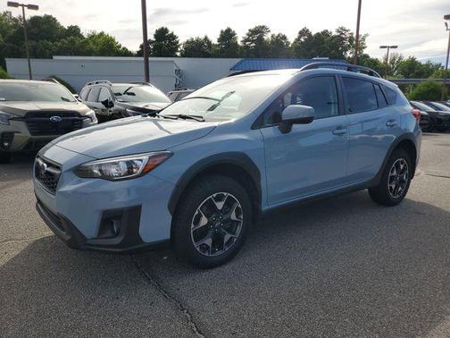Khaki 2019 Subaru Crosstrek 2.0i Premium