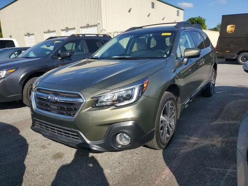 Green Metallic 2019 Subaru Outback 3.6R Limited
