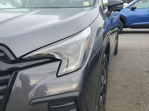 Magnetite Gray Metallic 2023 Subaru Ascent Onyx Edition Limited 7-Passenger