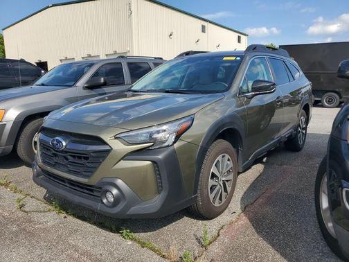 Green Metallic 2024 Subaru Outback Premium