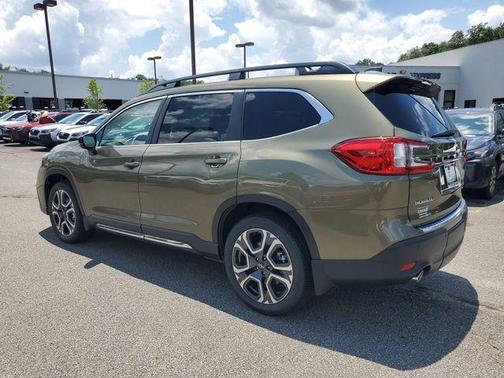 2025 Subaru Ascent Limited 8-Passenger