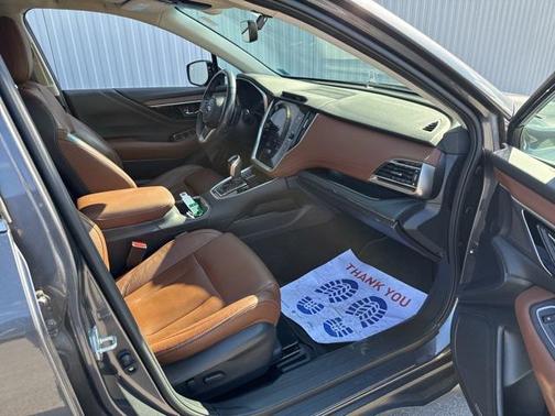 2022 Subaru Outback Touring