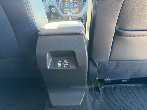 Crystal White Pearl 2024 Subaru Crosstrek Limited