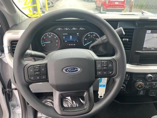 2025 Ford F-350 XLT