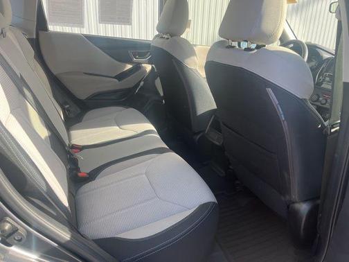 2022 Subaru Forester Base