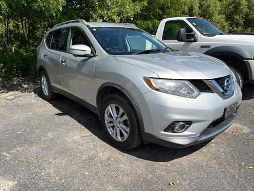 Brilliant Silver 2016 Nissan Rogue SV