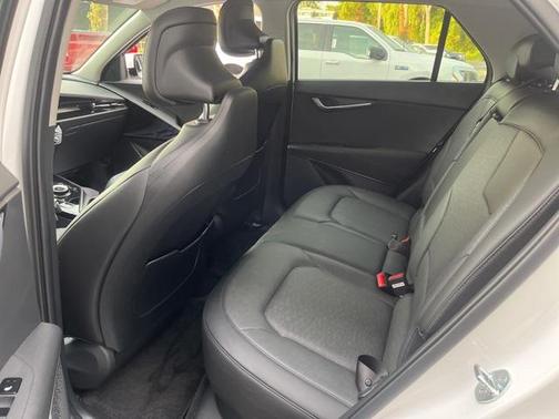 2024 Kia Niro EV Wave