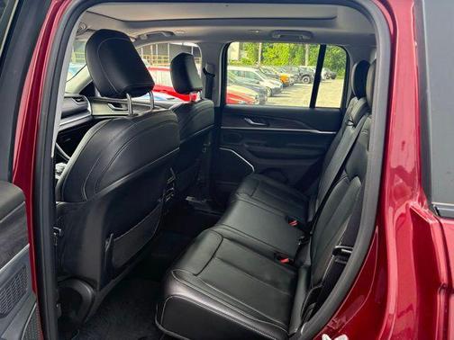 Velvet Red Pearlcoat 2022 Jeep Grand Cherokee Limited