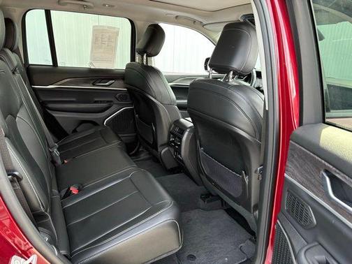 Velvet Red Pearlcoat 2022 Jeep Grand Cherokee Limited