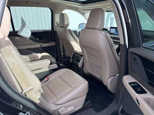 2023 Lincoln Aviator Reserve AWD