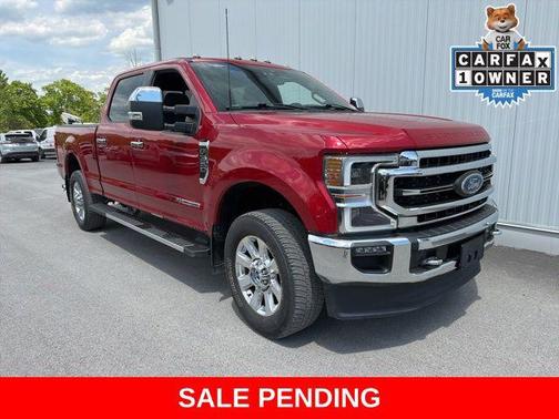 Rapid Red Metallic Tinted Clearcoat 2022 Ford F-350 Lariat