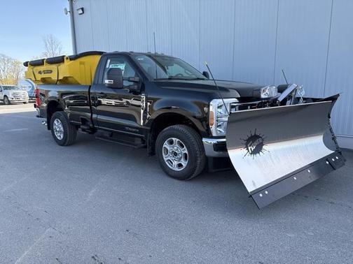 2025 Ford F-350 XLT