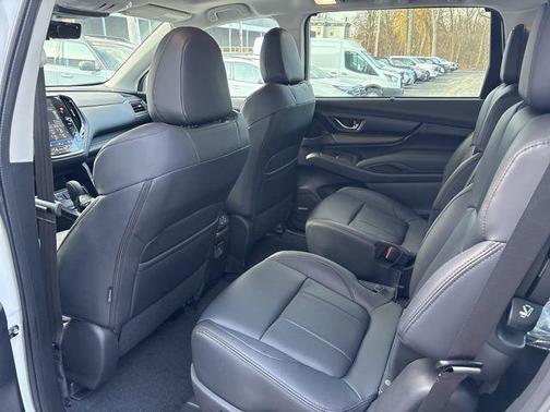 Crystal White Pearl 2026 Subaru Ascent Onyx Edition Touring 7-Passenger