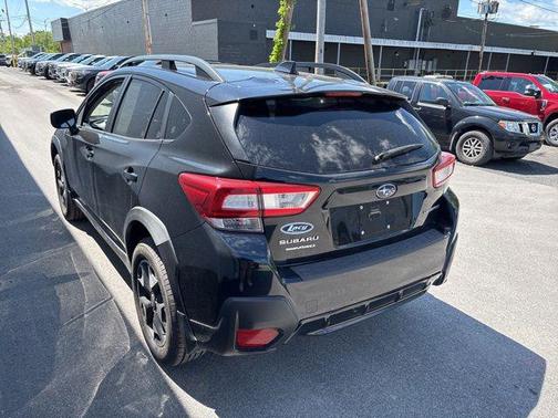 Crystal Black Silica 2019 Subaru Crosstrek 2.0i Premium