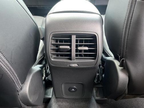 2025 Ford Escape PHEV SE