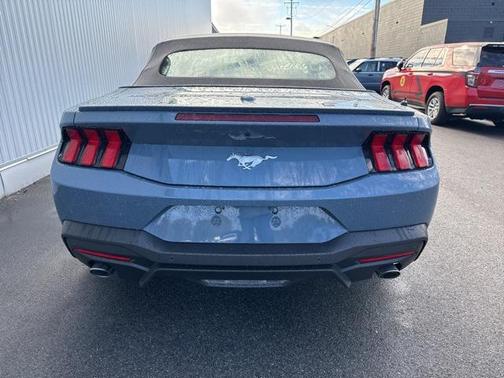 2025 Ford Mustang EcoBoost