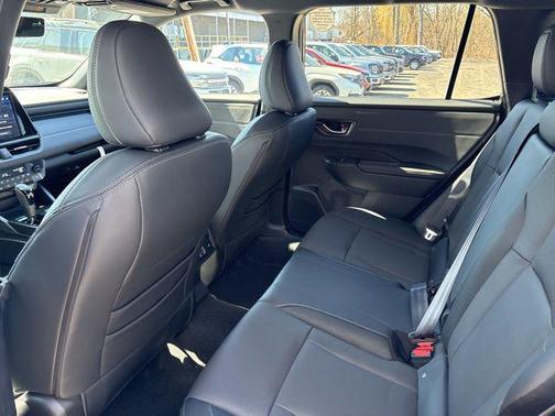 Crystal Black Silica 2026 Subaru Outback Touring XT