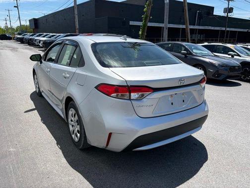 Classic Silver Metallic 2022 Toyota Corolla LE