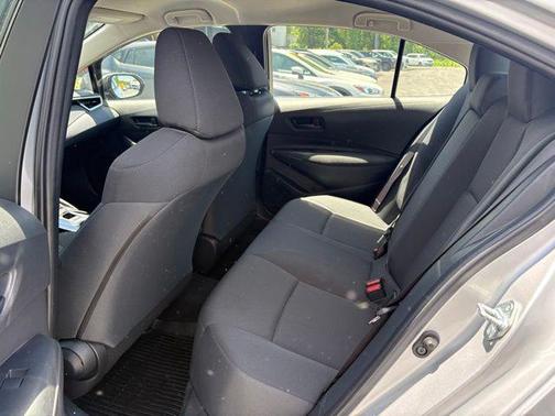 Classic Silver Metallic 2022 Toyota Corolla LE