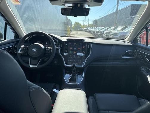 2025 Subaru Outback Touring XT