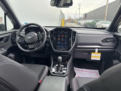 2025 Subaru Forester Premium