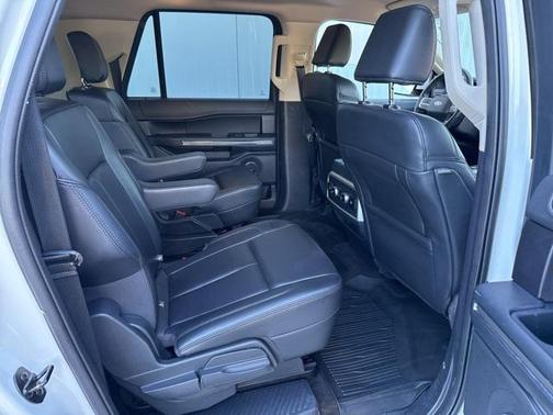 2023 Ford Expedition Max XLT