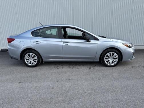 2019 Subaru Impreza 2.0i