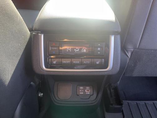 2023 Subaru Ascent Limited 8-Passenger