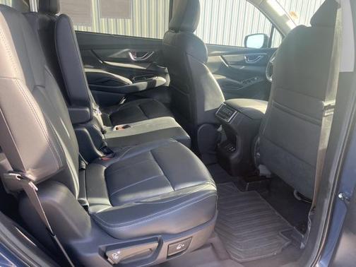 2023 Subaru Ascent Limited 8-Passenger