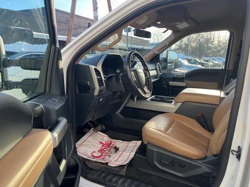 2022 Ford F-450 Lariat