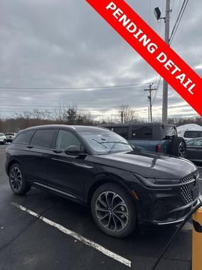 2024 Lincoln Nautilus Reserve