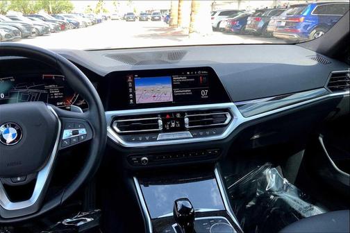 2022 BMW 330 330i