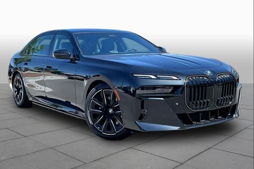 Black Sapphire Metallic 2026 BMW i7 eDrive50