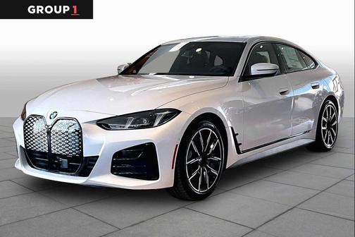 Mineral White Metallic 2026 BMW i4 Gran Coupe xDrive40