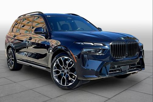 Carbon Black Metallic 2024 BMW X7 xDrive40i