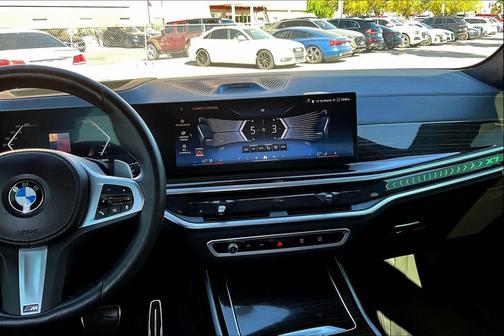 Carbon Black Metallic 2024 BMW X7 xDrive40i