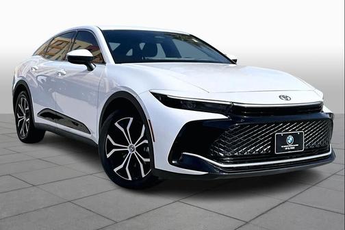 2023 Toyota Crown XLE