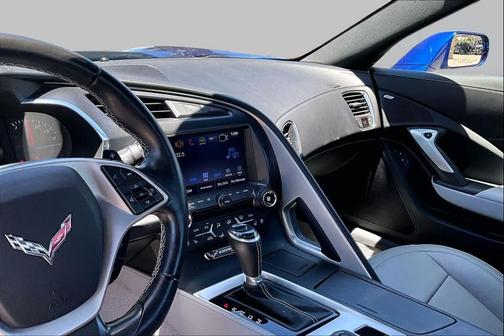 Admiral Blue Metallic 2017 Chevrolet Corvette Stingray Z51