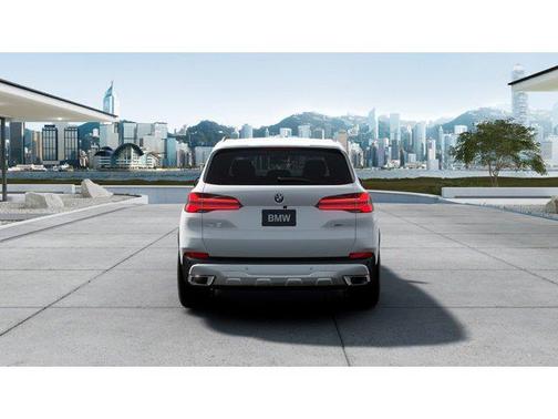 Alpine White 2026 BMW X5 PHEV xDrive50e