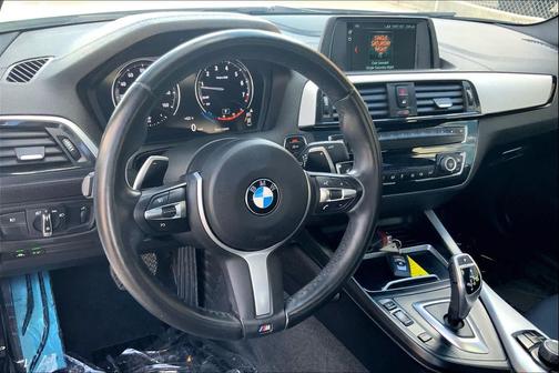 2019 BMW 230 230i