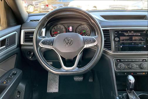 2021 Volkswagen Atlas Cross Sport 2.0T SE w/Technology